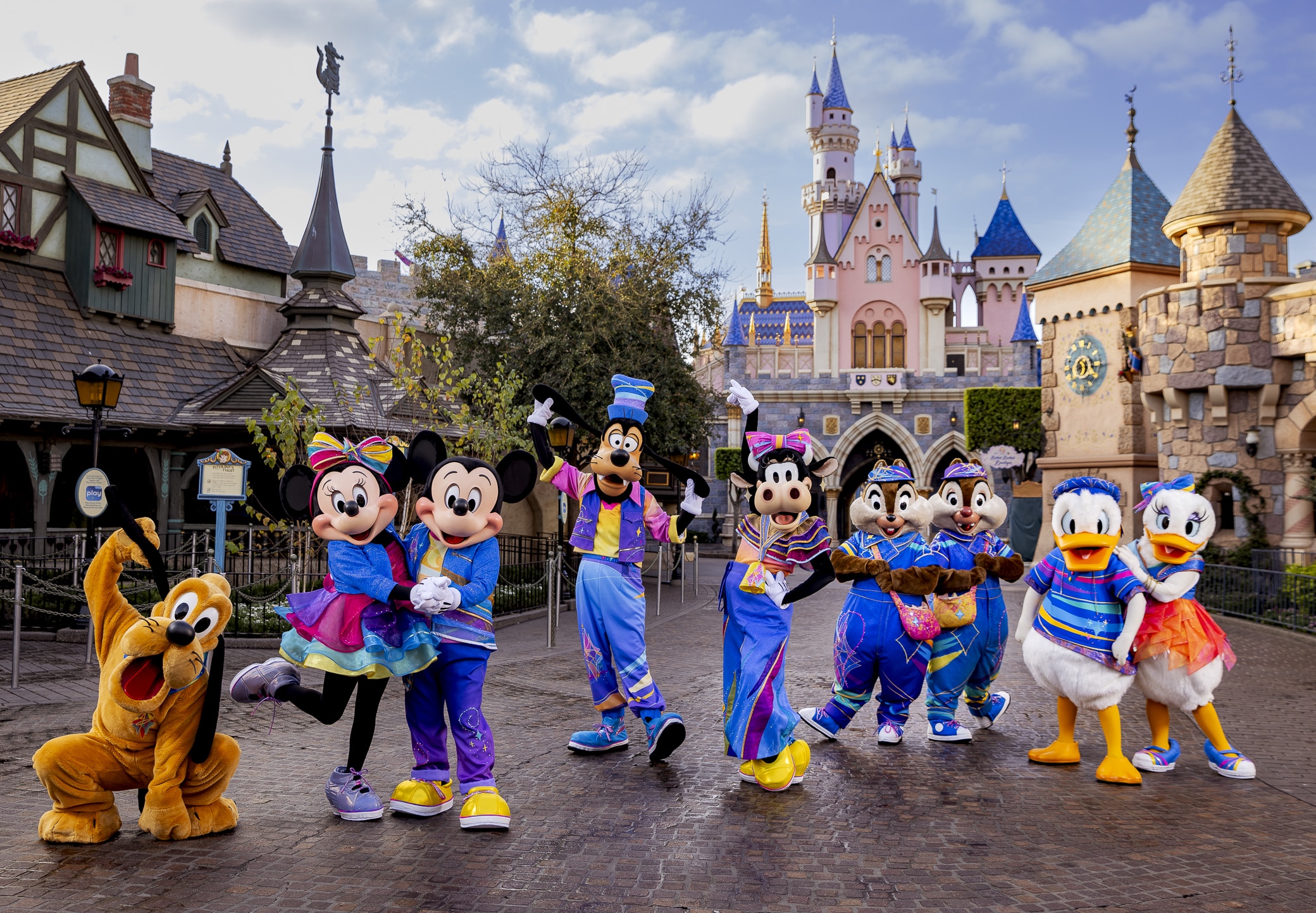 Disneyland Family Trip Checklist - Arizona Parenting Magazine
